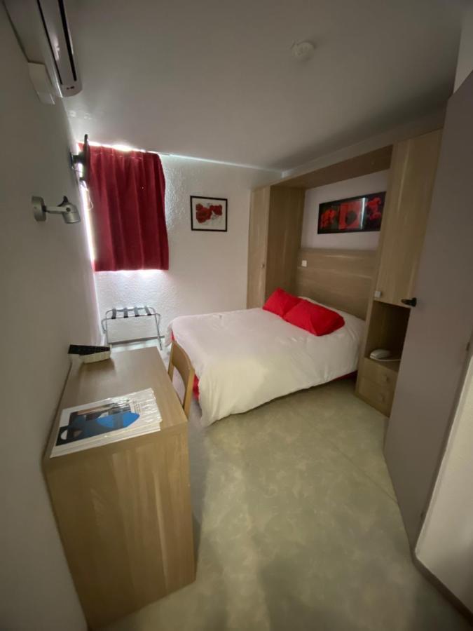 Hotel Restaurant Olympe Aix-en-Provence Bagian luar foto