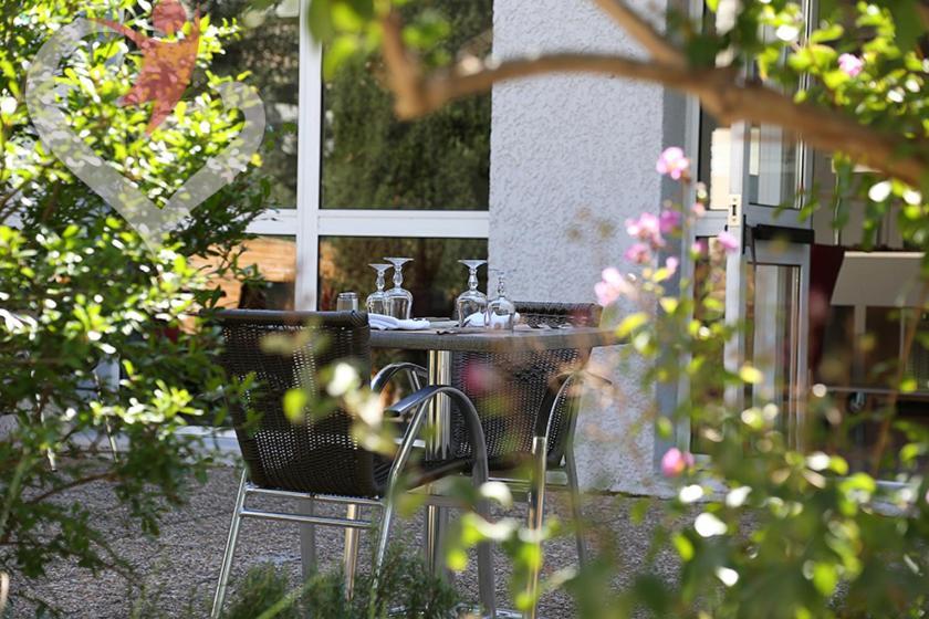 Hotel Restaurant Olympe Aix-en-Provence Bagian luar foto